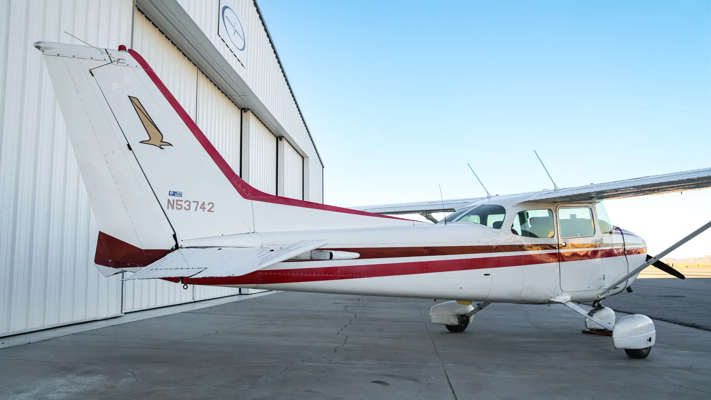 Rent 1981 Cessna 172P N53742 In Lancaster CA MH Avia Rent 1981 Cessna 172P N53742 In Lancaster CA MH Avia